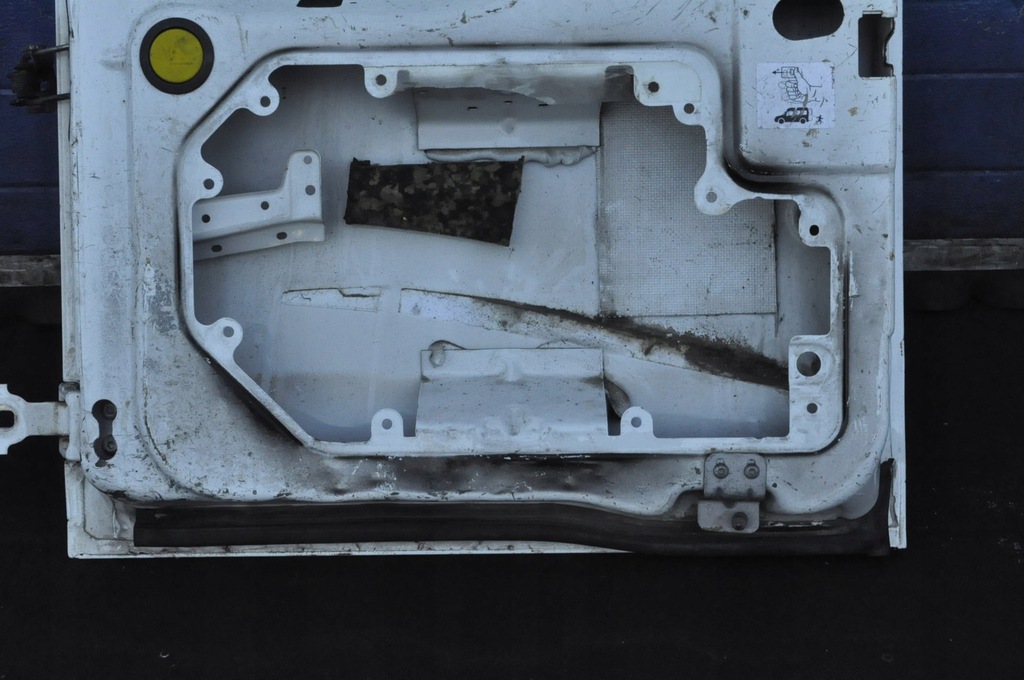 фото №8, Ford transit connect mk1 дверь правый задняя задние крыло