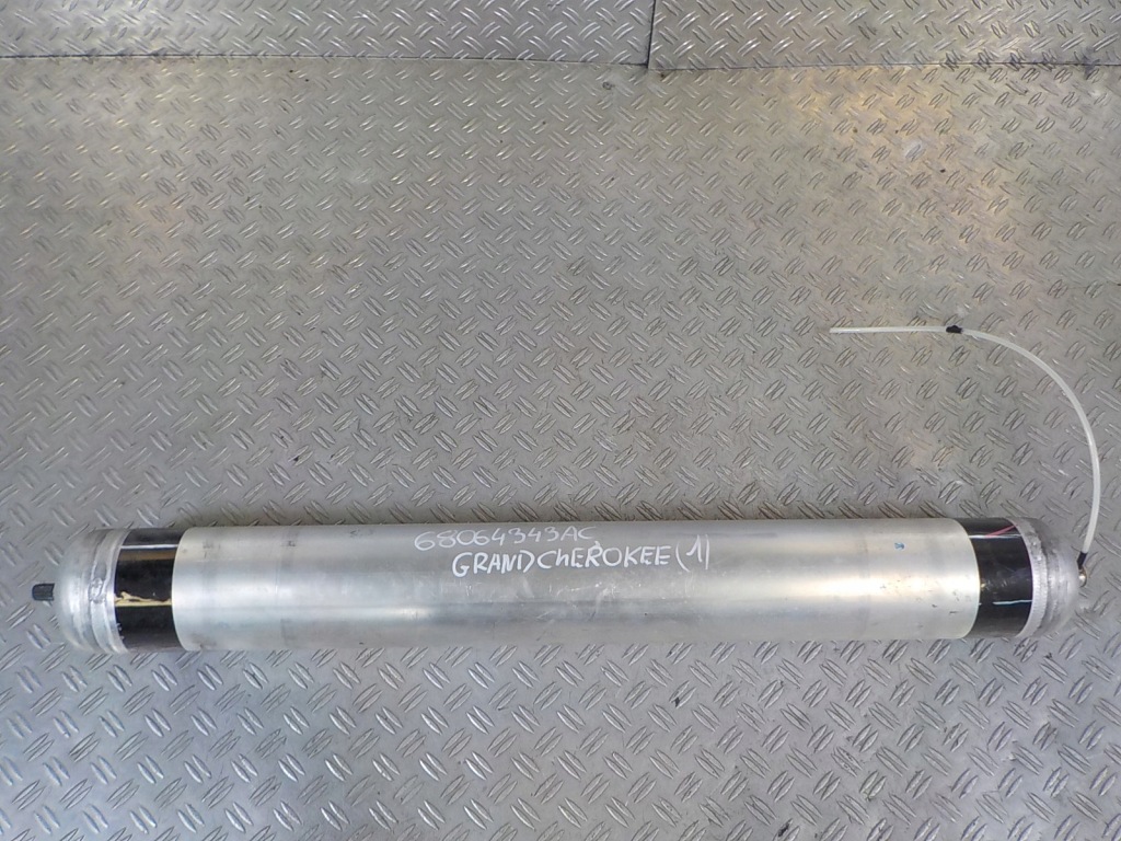 фото №1, Grand cherokee wk2 lift бак воздуха