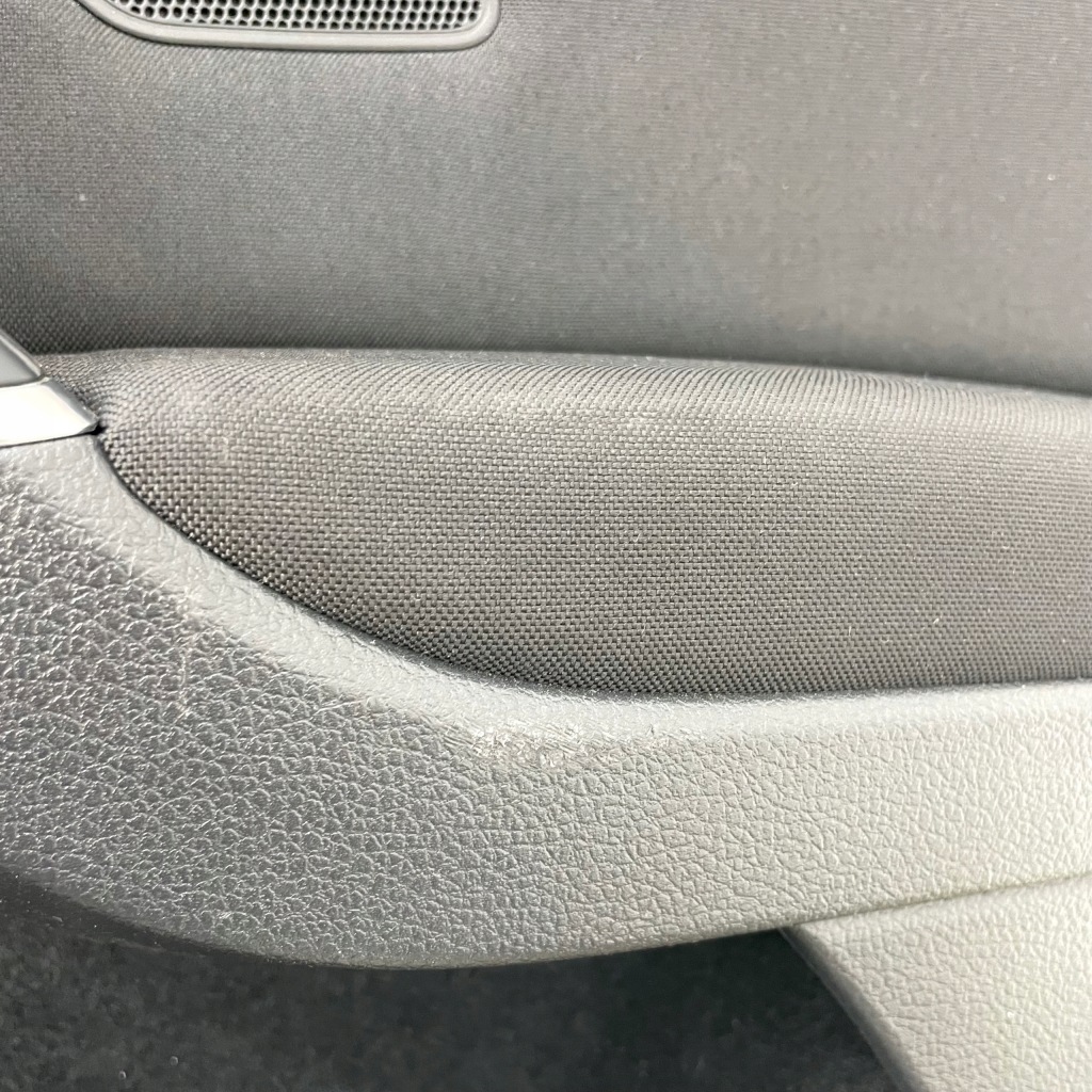 фото №4, Vw golf 7 hb обивка дверь задняя правая 5g6867212
