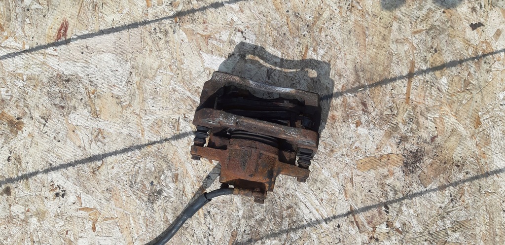 фото №1, Суппорт dodge nitro левый