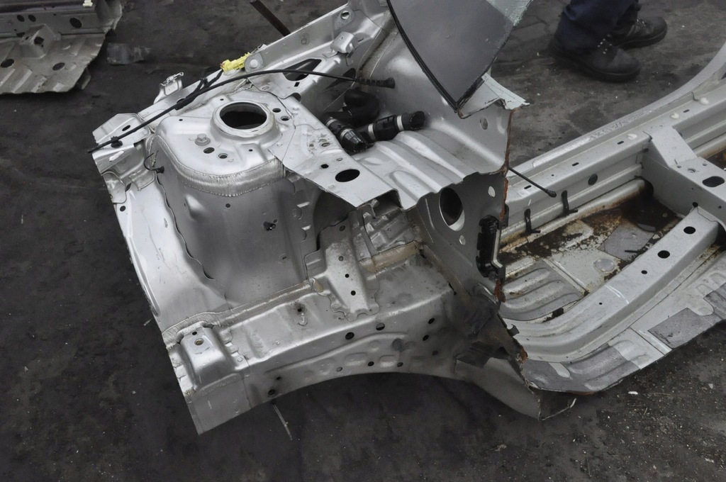 фото №8, Opel insignia ii b блок двигателя порог правый