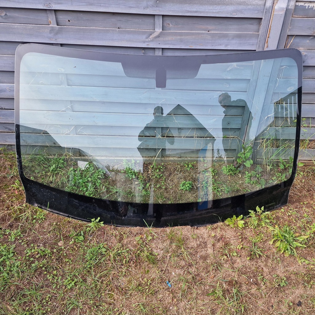 фото №1, Стекло передняя master iii