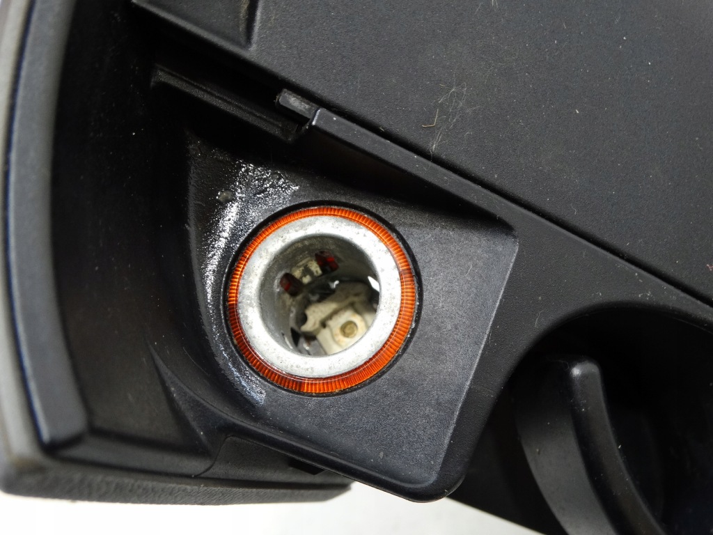 Бардачок підсклянник на чашка прикурювач vw t5 multivan 7h5858601c в Україні