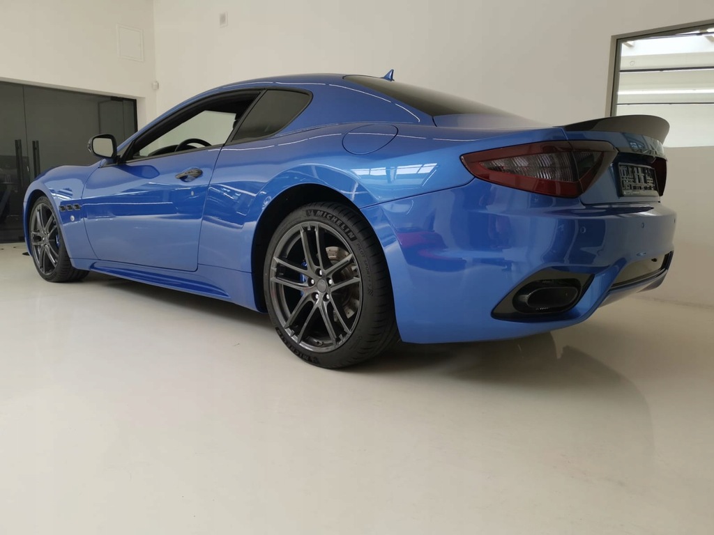 фото №6, Maserati granturismo молдинг крышки багажника карбон