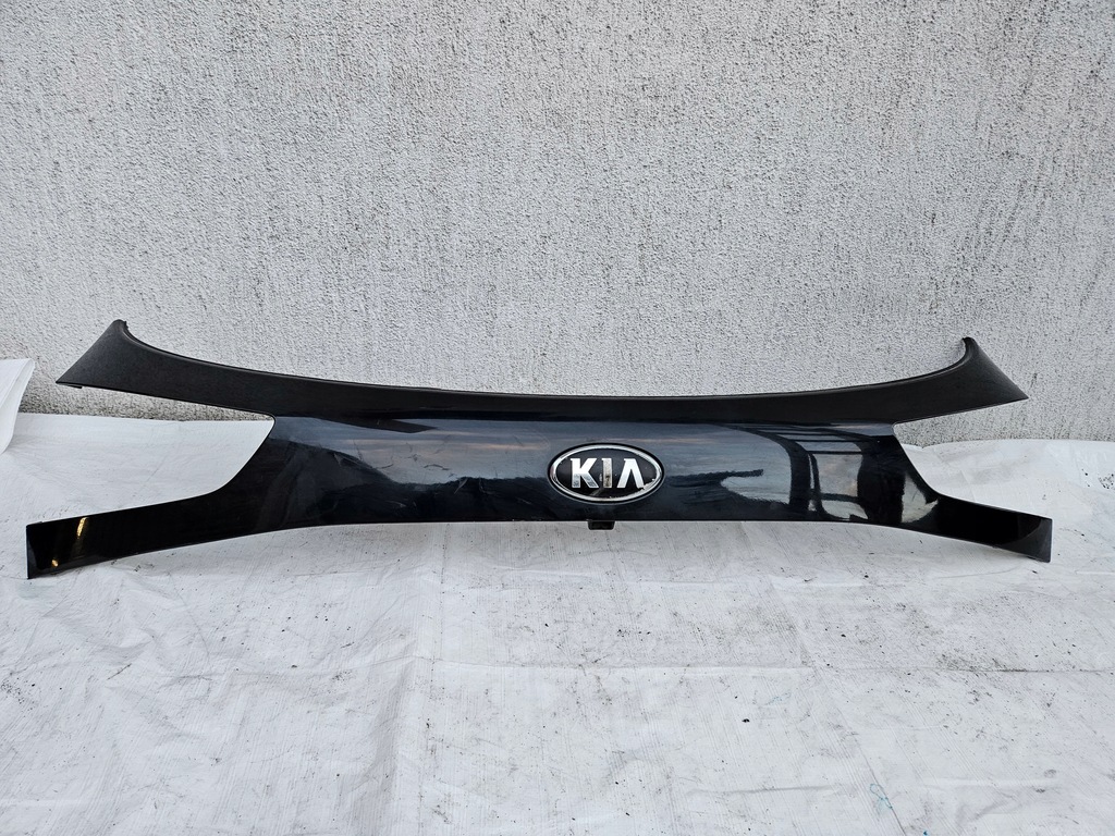 фото №1, Накладка пластик кришки kia ceed ii 12-17 sw kombi 1k