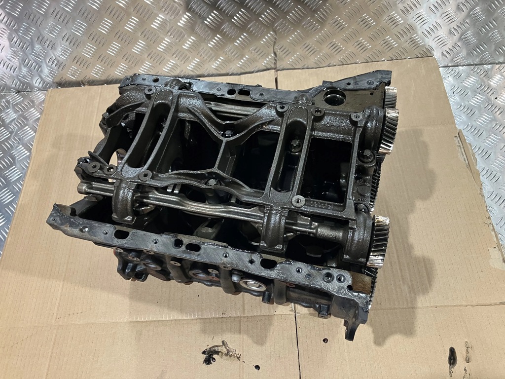 фото №1, Блок двигателя mercedes 2.2 cdi 651 651921