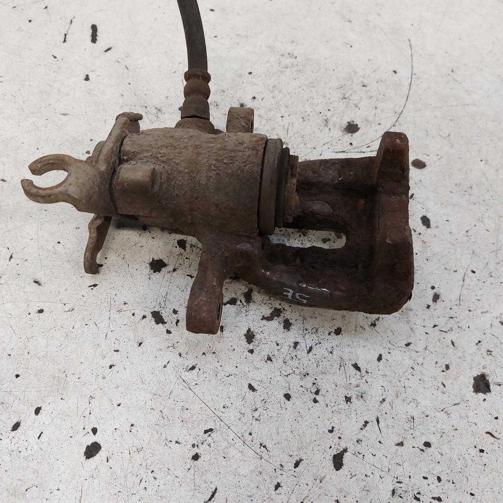 фото №8, Smart forfour суппорт тормозной левый задняя чугунный