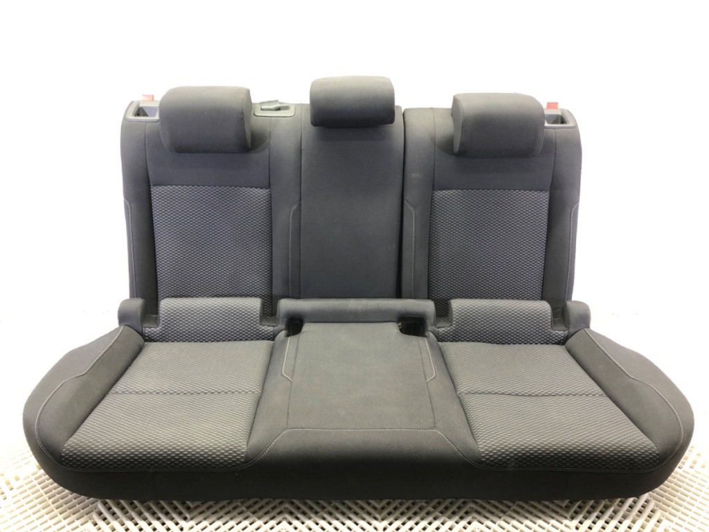 фото №1, Заднє сидіння drugi ряд vw golf vii хетчбек сидіння середня