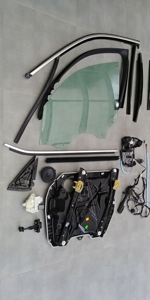 фото №5, Молдинг ущільнювач ліва задні двері bmw x3 g01