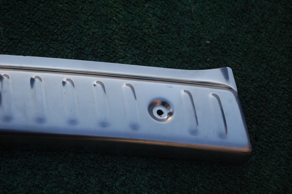 фото №8, Накладка захист поперечина багажника peugeot 308 t7 sw