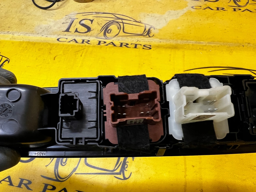 фото №7, Панель переключатель окон зеркал дверь перед левый dacia sandero iii