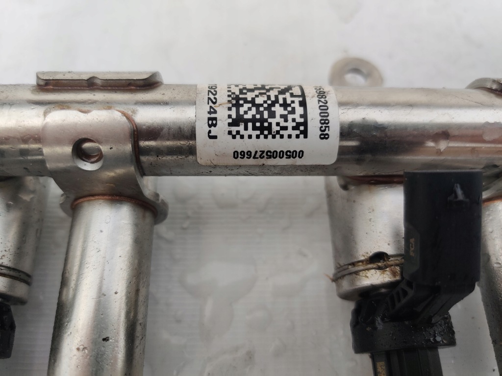 фото №7, Jeep wrangler jl 2.0 b бензин 2017- молдинг упорскування форсунки форсунки