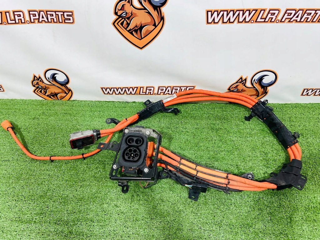 фото №11, Двойной разъём зарядки jaguar i-pace x590 j9d3-10c756-hc