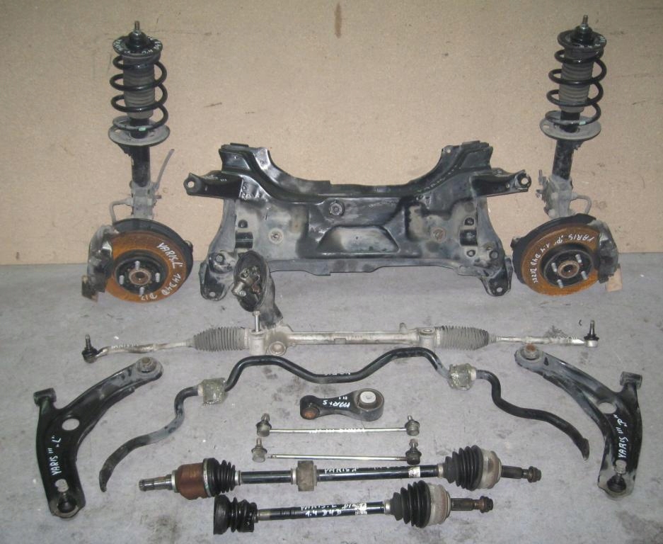 фото №1, Суппорт перед toyota yaris iii 1.4 d4d