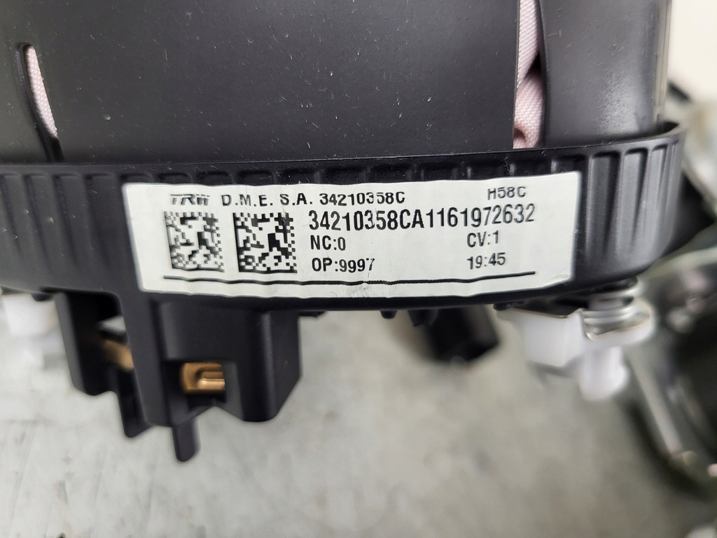 фото №8, Opel astra v k 16r приборная панель консоль приборная панель air bag подушка ремни