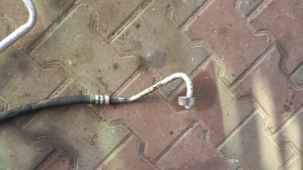 фото №4, Шланг кондиціонера volvo v40 1.9dci 02r kombi