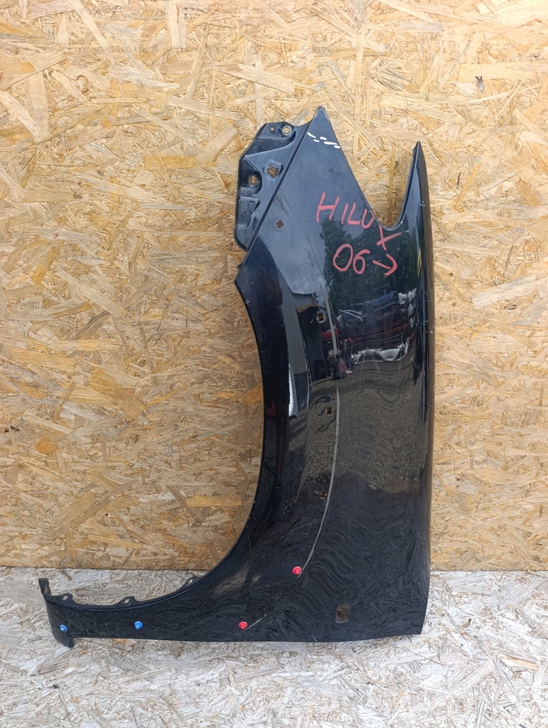 фото №1, Крыло левый toyota hilux 2012-2015!