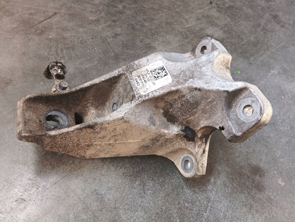 фото №1, Кронштейн кронштейн кронштейн hpla6037ab jaguar land rover range rover 2.0 d