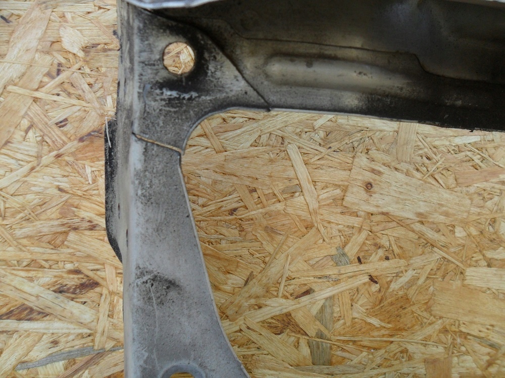 фото №13, Suzuki xl7 2006- усилитель передний