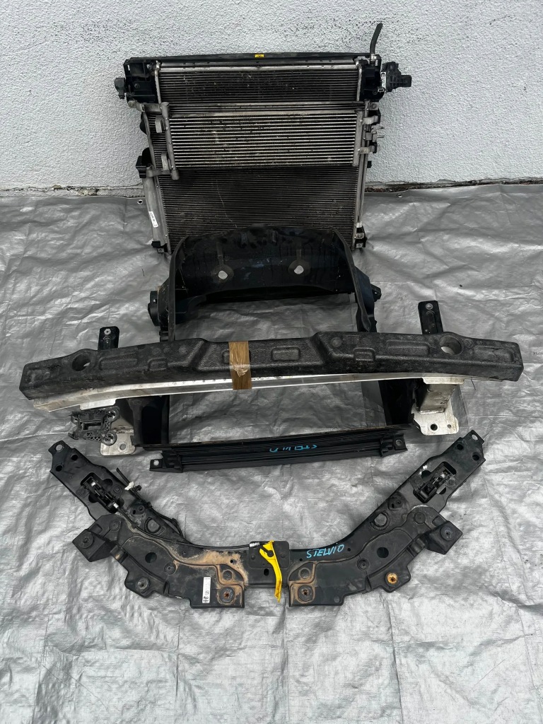 фото №3, Alfa romeo stelvio pas передній радіатор комплект 2.2 2018-