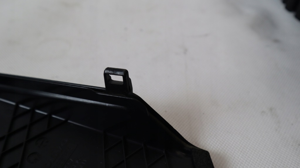 Корпус аккумулятор volvo xc60 1 рестайлинг  base 31353766, 31294078 Цена