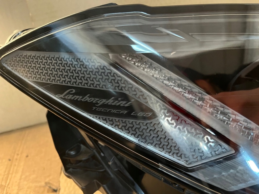 Купити Idealny комплект . перед lamborghini urus matrix 23r 1