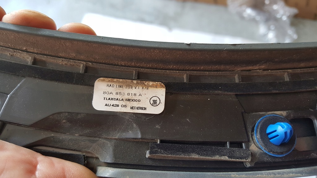 фото №16, Молдинг крыла pr задняя audi q5 80a853818a демонтаж