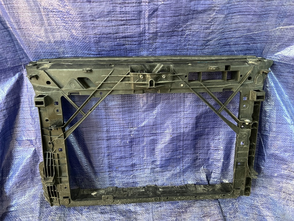 фото №1, Skoda rapid 12- pas передний усилитель