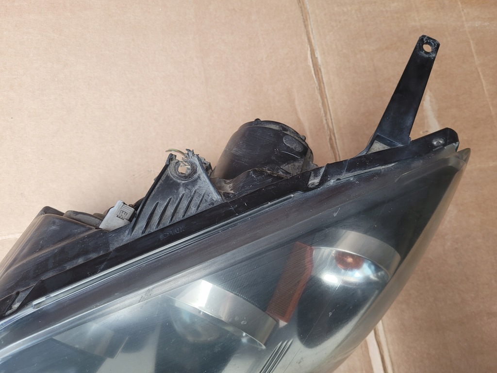 фото №7, Mazda 3 i лампа левая перед ксенон europa