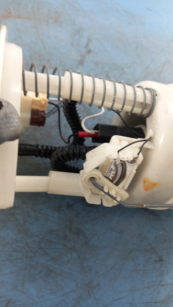 фото №6, Насос пального nissan note 1.4b 06r