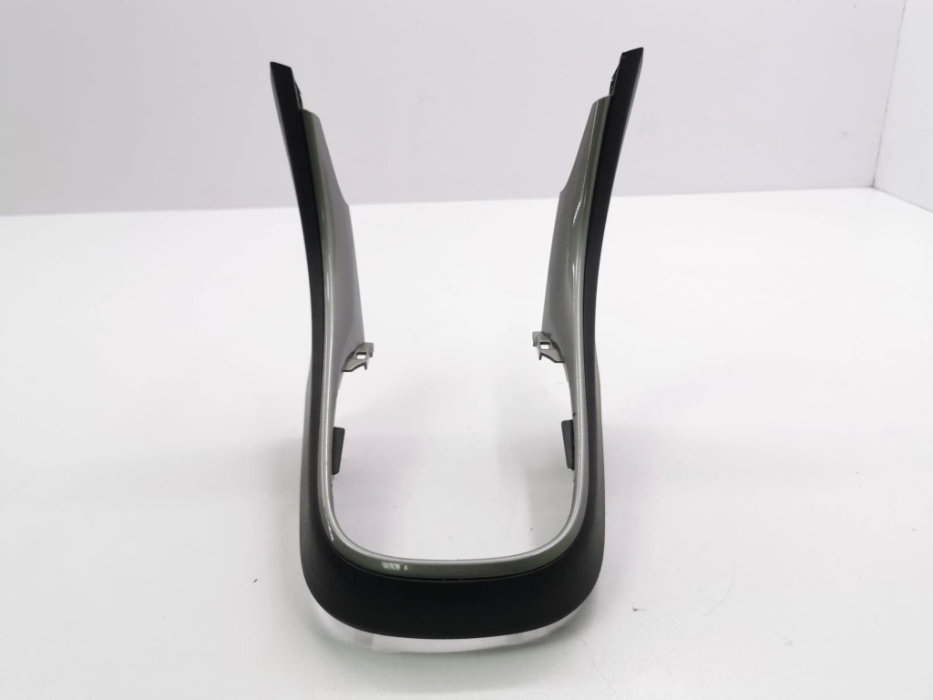 Купити Chevrolet trax 2013 рамка важіль перемикання передач  avf67255