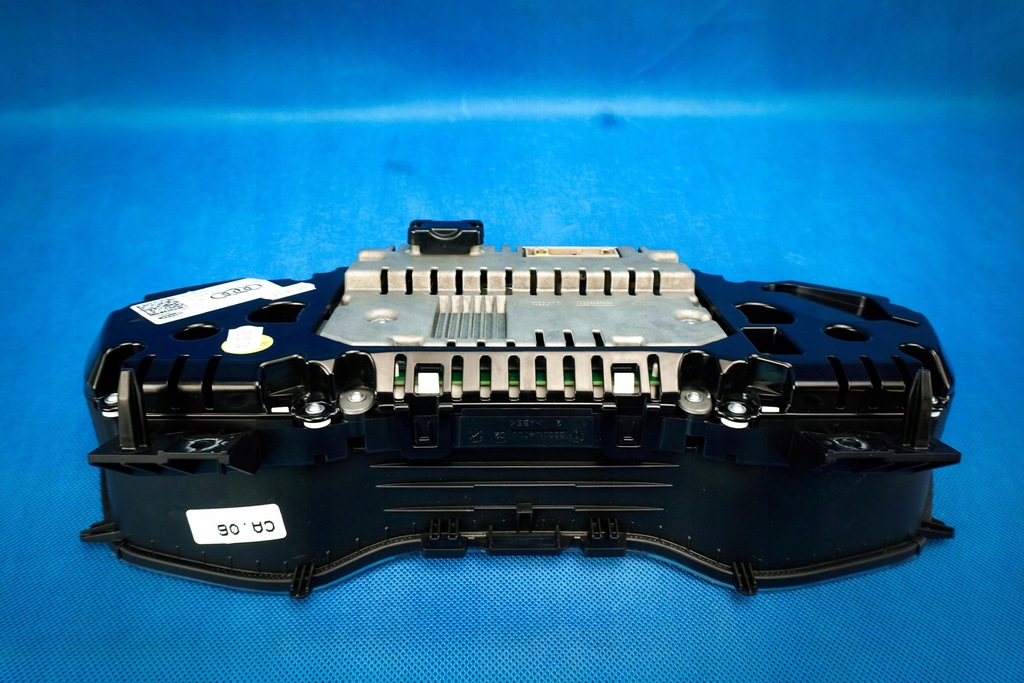 фото №8, Счетчик приборная панель приборы audi a4 8w 8w5920700