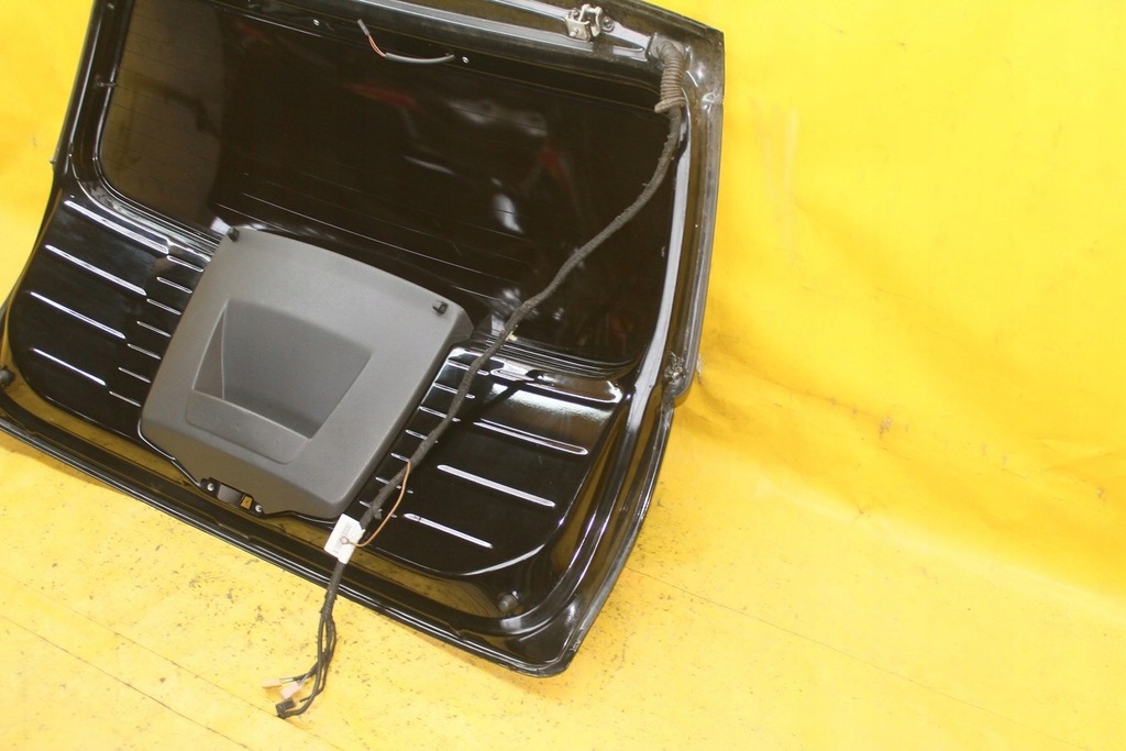 фото №14, Крышка багажника багажника задняя vw fox n2c/cf hb 3d