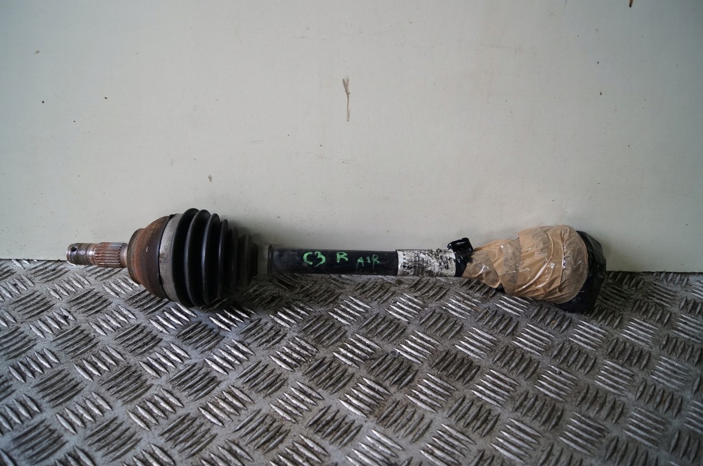 фото №1, Citroen c3 aircross 1.2 tb приводной вал правая 9808800780