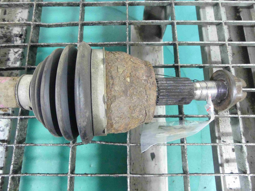 фото №2, Привідний вал перед ліва ford focus mk3 1.0 t механічна коробка передач