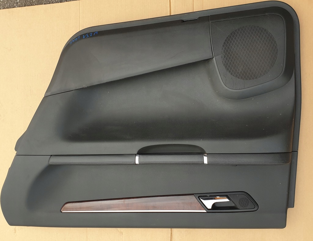 фото №1, Обшивка обивка дверь правый задняя mercedes r w251 long оригинальный номер eu