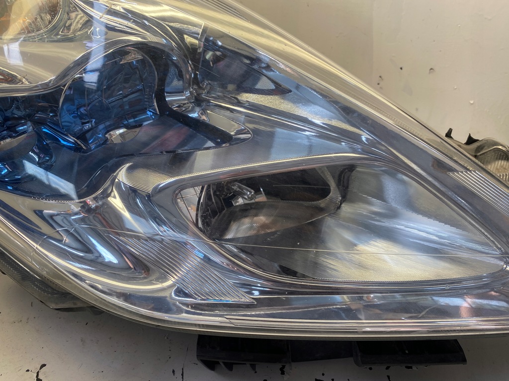 фото №4, Nissan leaf i лампа правый перед led