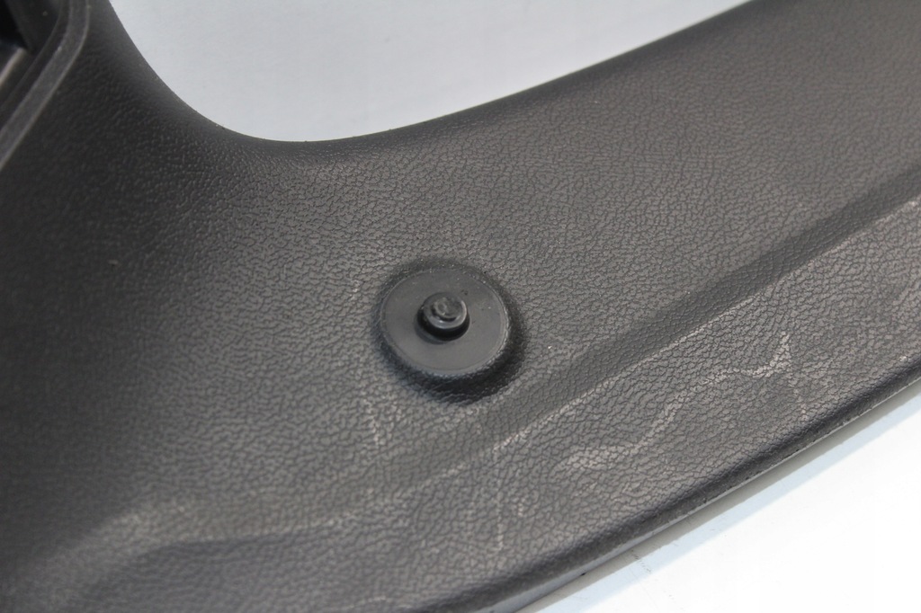 фото №5, Захист кришки права maserati levante 670040403