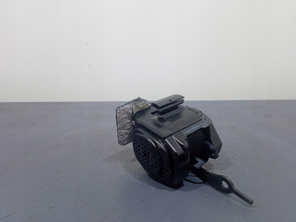 фото №1, Bmw 7 g11 pas безопасности правый задняя 7434181