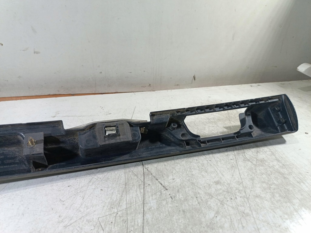 фото №6, Накладка крышки багажника dacia logan mcv 8200553159