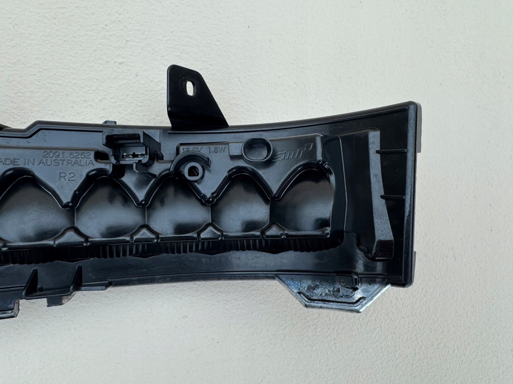 фото №13, Jaguar f-pace evoque velar лампа поворотник правый перед 2091.6252