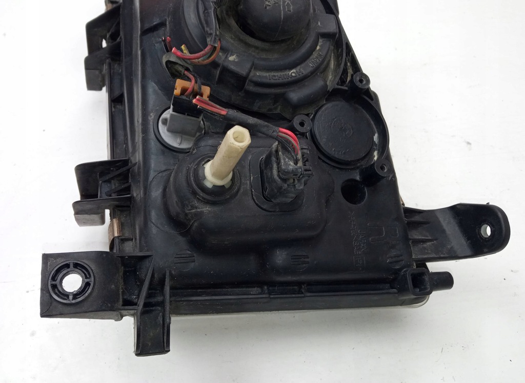 фото №4, Лампа правая передняя subaru forester