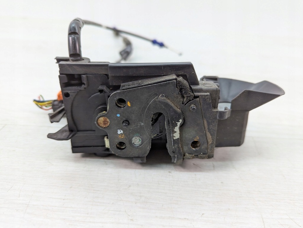 фото №2, Замок дверь левый перед 7pin citroen c4 picasso ii 9810310580