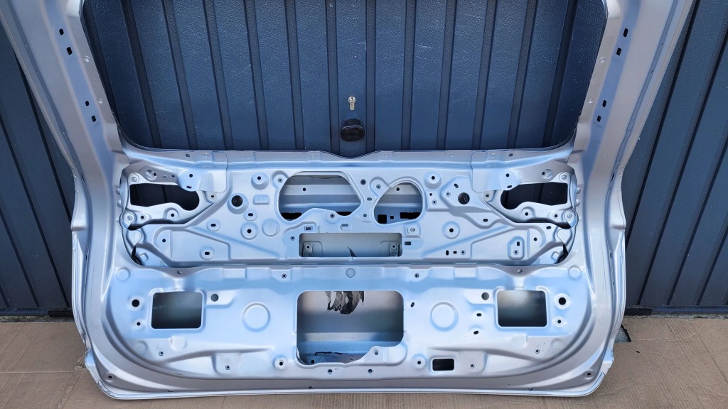 фото №11, Toyota rav4 v 18- кришка багажника багажника задня fv