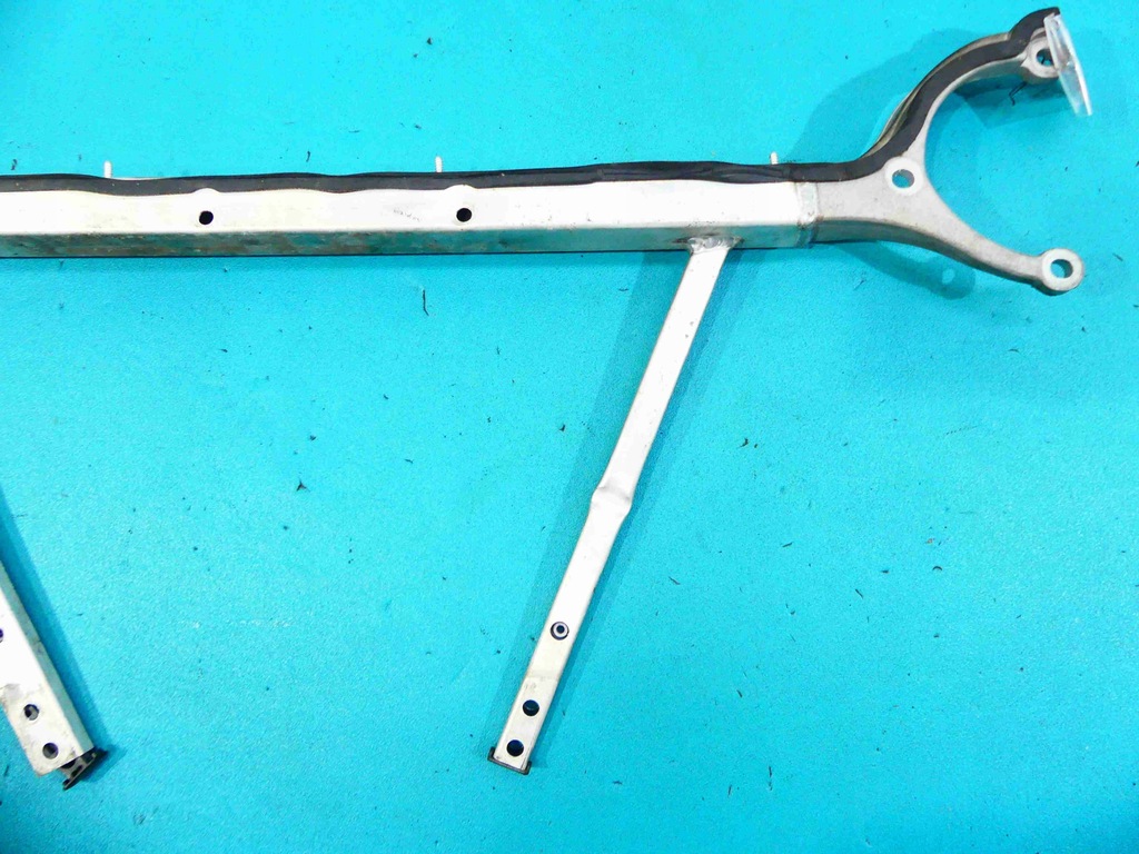 фото №5, Розпірка чашка audi a8 d3 4.0 tdi