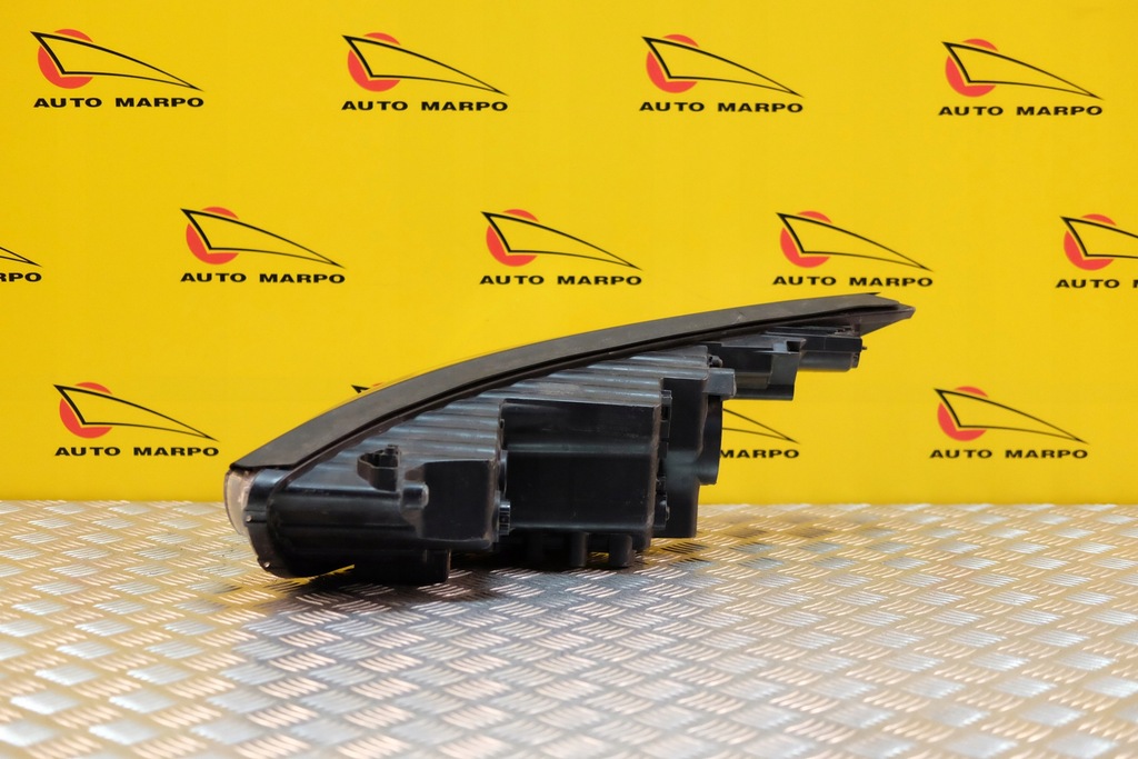 фото №4, Hyundai tucson ix35 2010- фара лампа r usa