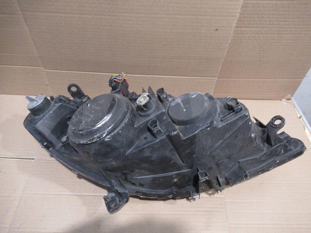 фото №8, Лампа перед ліва 9646292080 peugeot 307 01-