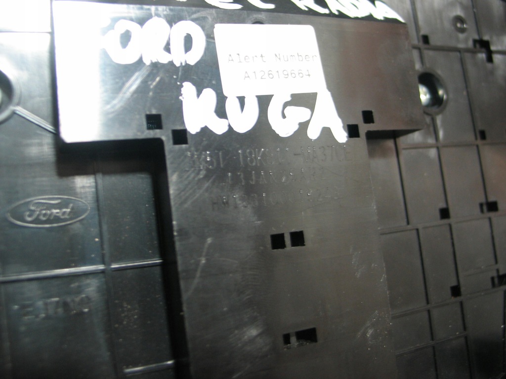 фото №11, Панель радио sony ford c-max cmax mk2 kuga am5t-18k811-ma37ce