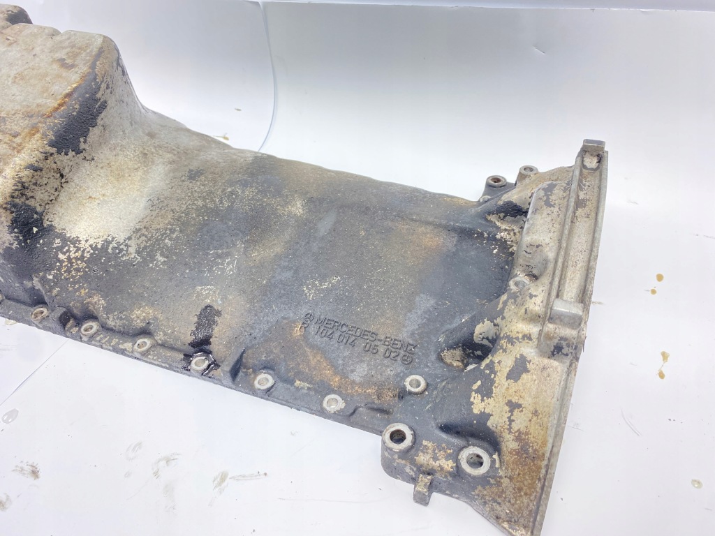 Піддон масляна оливи mercedes r129 w124 w140 m104 280 320 3,2 2,8 1040140502 Зі Шроту