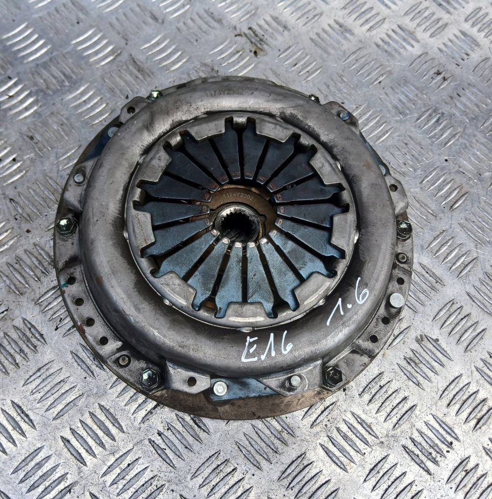 фото №1, Toyota corolla xi e16 зчеплення диск притиск 1.6 2013-